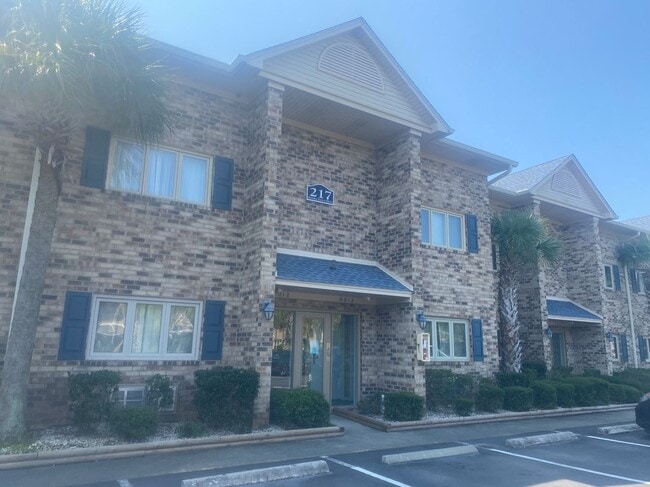 Building Photo - 217 Double Eagle Dr