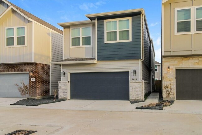 Photo - 9813 Falling Fern Ln