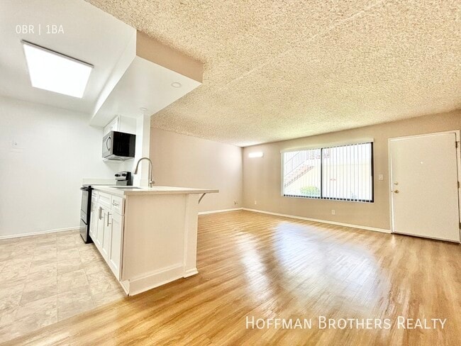 Photo - 17821 Sherman Way Unit 3A