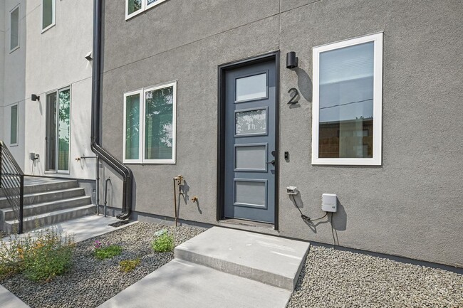 Photo - 1370 Lowell Blvd Unit #2