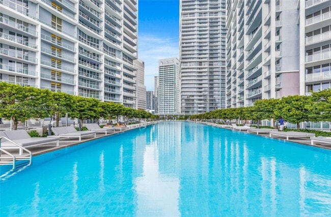 Building Photo - 475 Brickell Ave Rental