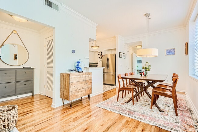 Photo - 800 Peachtree St NE Rental