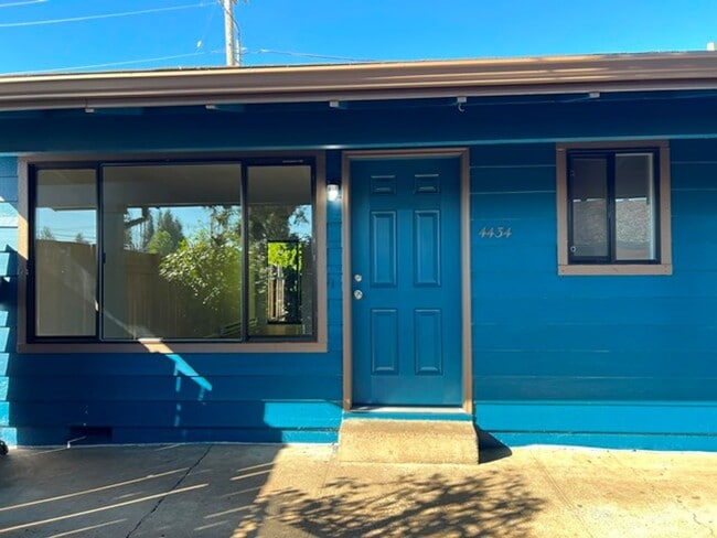 Photo - 2Bd/1Ba Single Story Apartment Unit - Move... Unit 4434