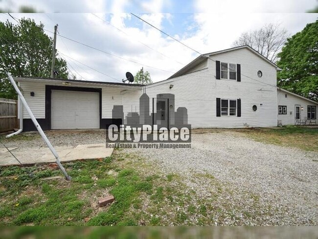 Photo - 2633 S Randolph St