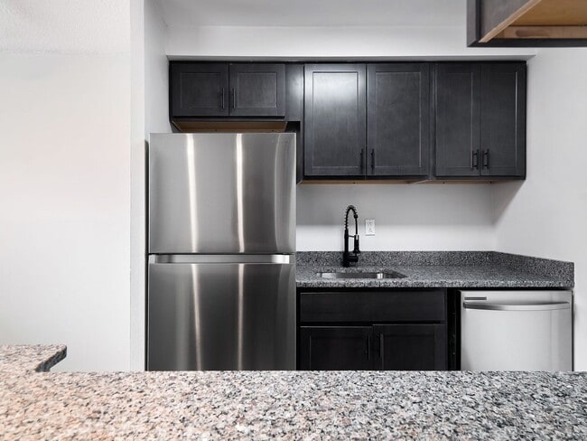 Coventry Mayfield Apartments