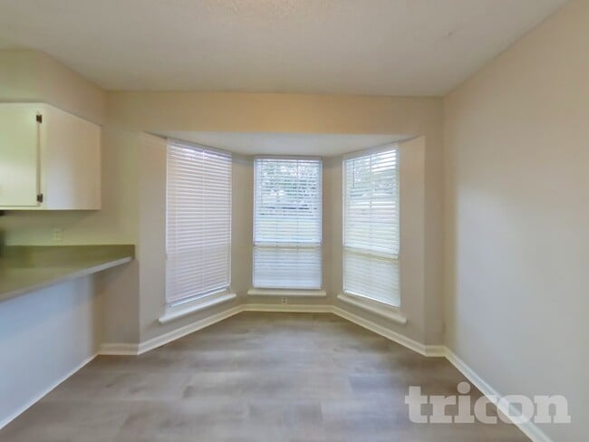 Photo - 1064 Lana Court