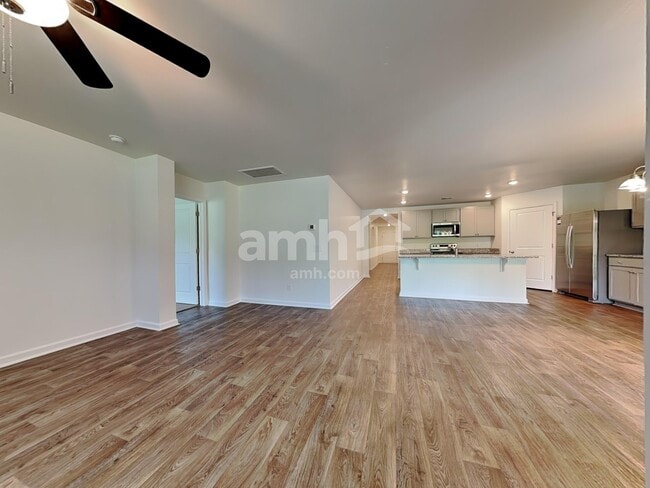 Photo - 118 Tobago Cir