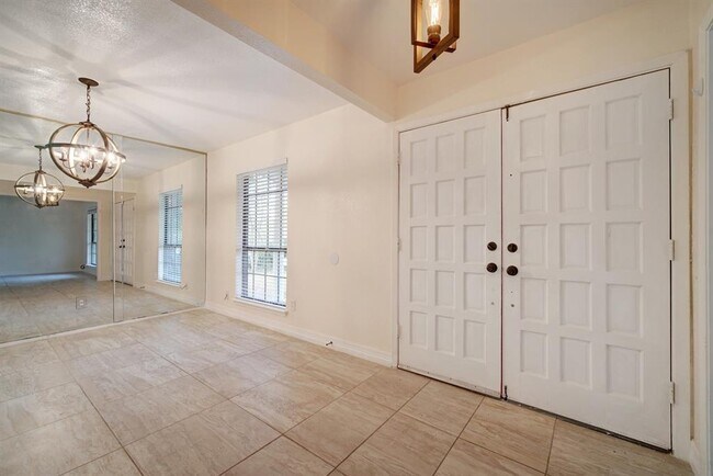 10509 Doering Ln