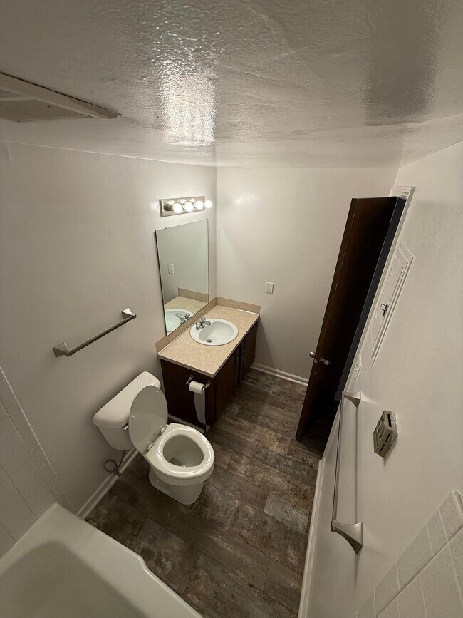 Photo - 123 2nd Ave Unit 1