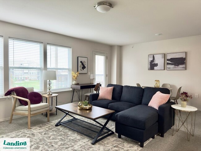 Building Photo - 301 Towne Center Dr Rental