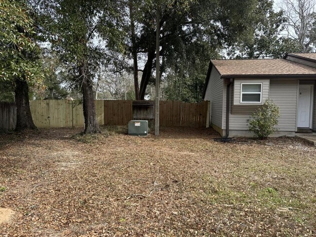 Photo - 11620 Chemstrand Rd