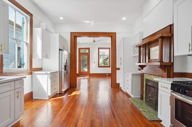 Photo - 507-09 Short St