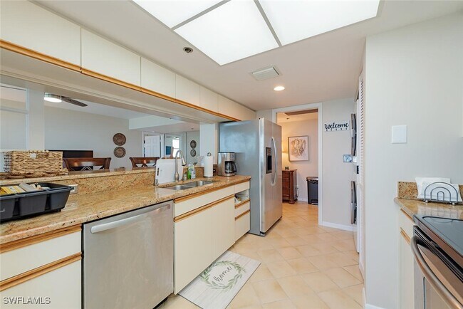 Photo - 5550 Heron Point Dr Unit 2003