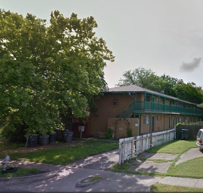 Building Photo - 5329 Reiger Ave Rental
