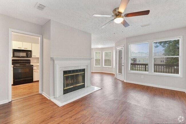 Building Photo - 6804 Willowbrook Dr Rental