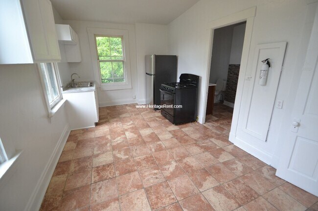 Photo - 3707 Glenway Ave Unit 2