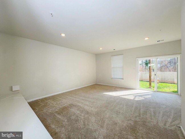 Photo - 1713 Red Fox Trl