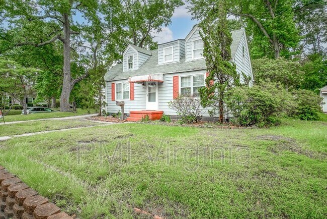 Photo - 141 Howe St