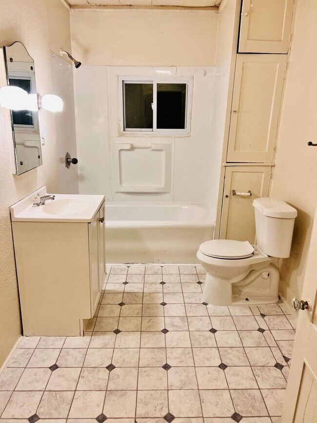 Photo - 16 Maple Ave Unidad 16 Maple Avenue, Friendship NY 14739