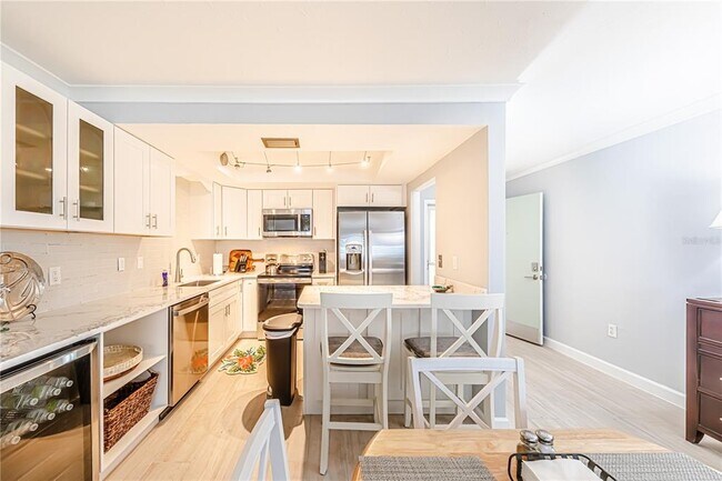 Photo - 616 Flamingo Dr Unit 102