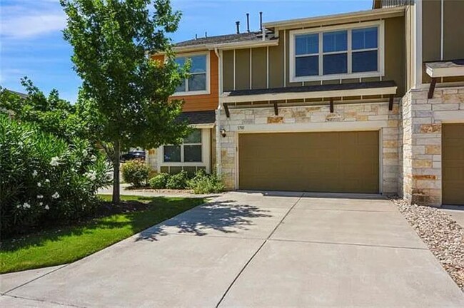 Building Photo - 1620 Bryant Dr Unit 1701 Rental