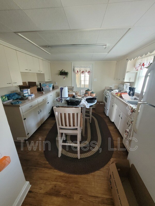 Photo - 417 Old Bethel Rd