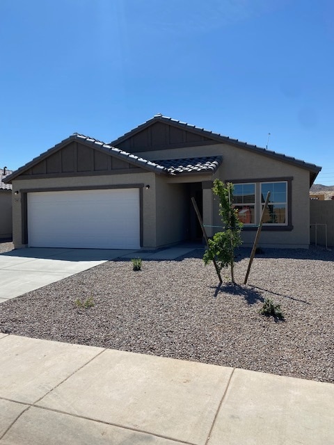 Building Photo - 797 S Silvercreek Ln