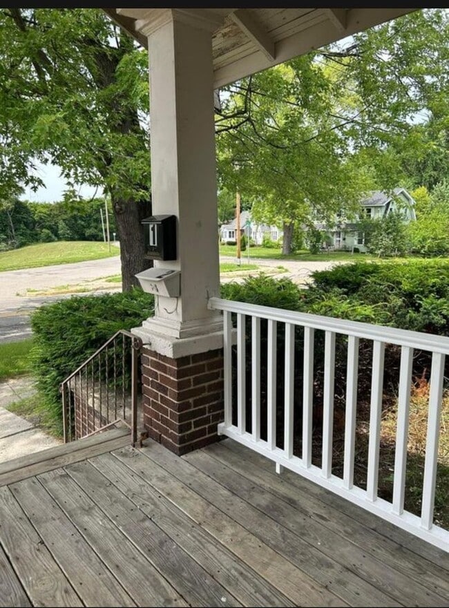 Photo - 1605 Kearsley Park Blvd