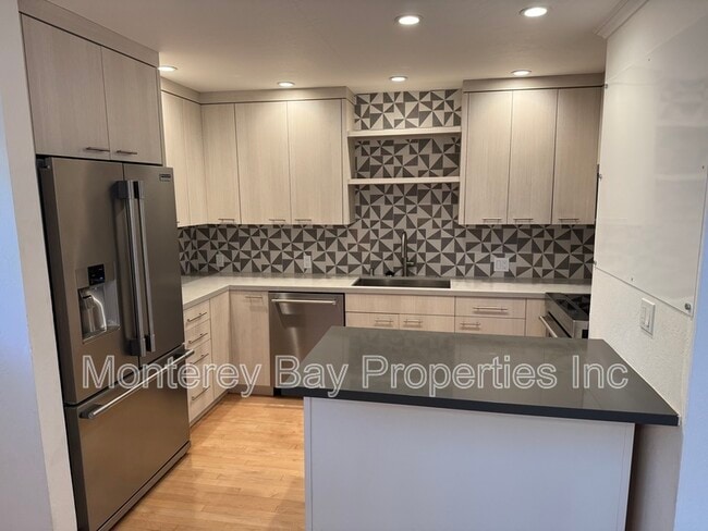 Photo - 759 Ramona St