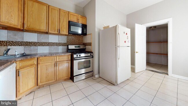 Photo - 1426 S 52nd St