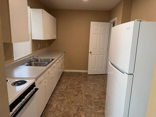 Photo - 411 1/2 N. Spruce Street-