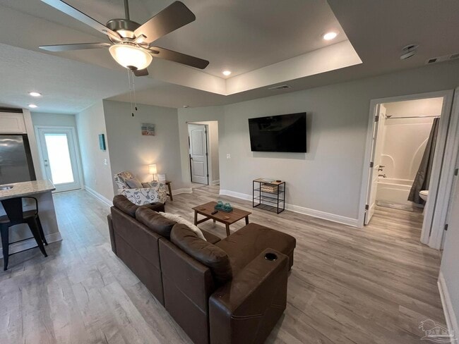 Photo - 1949 Justice Cir