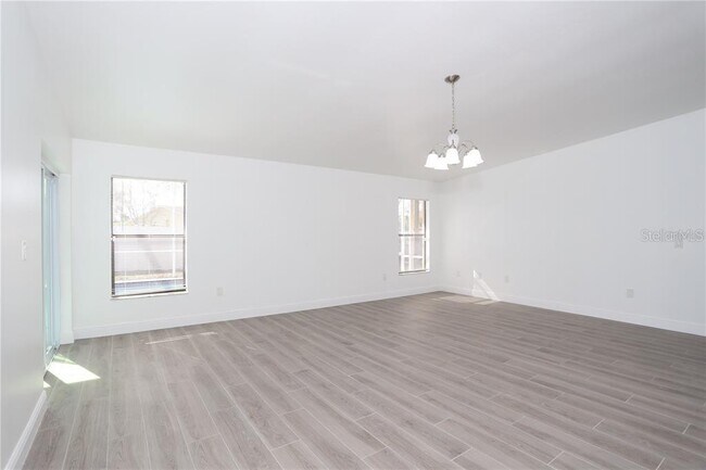 Photo - 620 Heraldo Ct