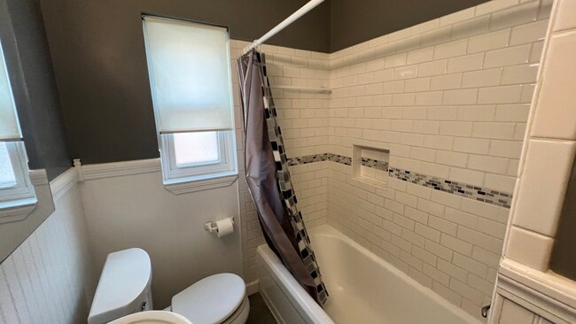 Photo - 10185 Beaconsfield St