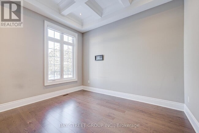 Photo - 75 Douglas Rd