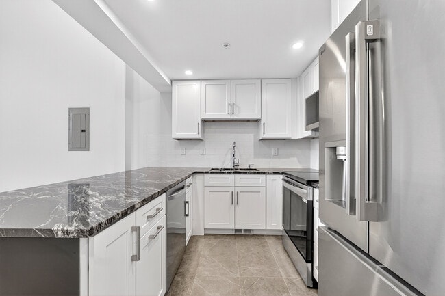 Photo - 151 Belmont St Unit 1