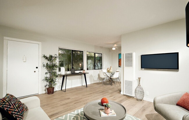 Photo - Haven Mar Vista Apartments