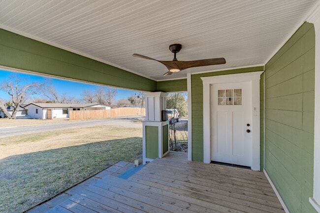 Photo - 6706 Fisher Rd