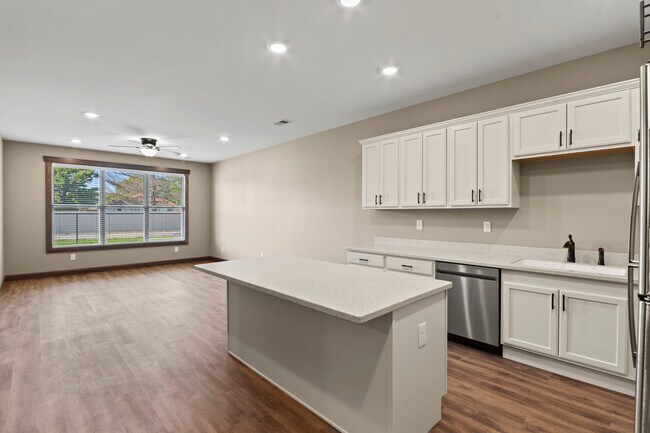 200 Riverview Dr