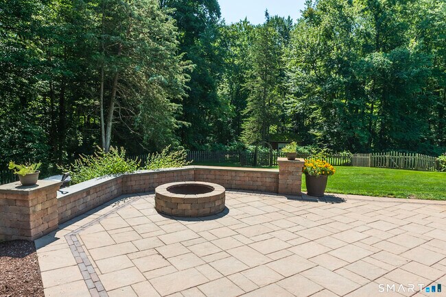 Photo - 208 Adams Rd