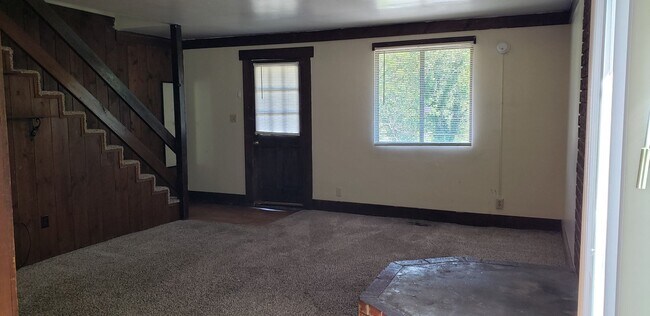 Photo - Mason Apartments Unit 86-14