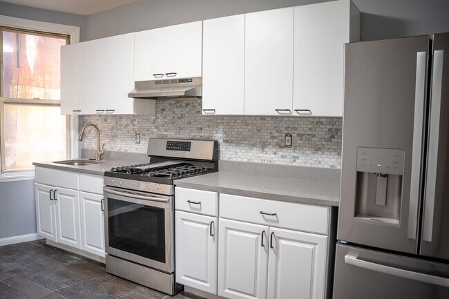 Photo - 543 West Side Ave Unit 3