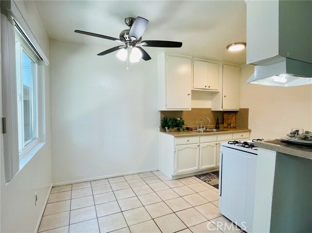 Photo - 12437 Harris Ave Unit A