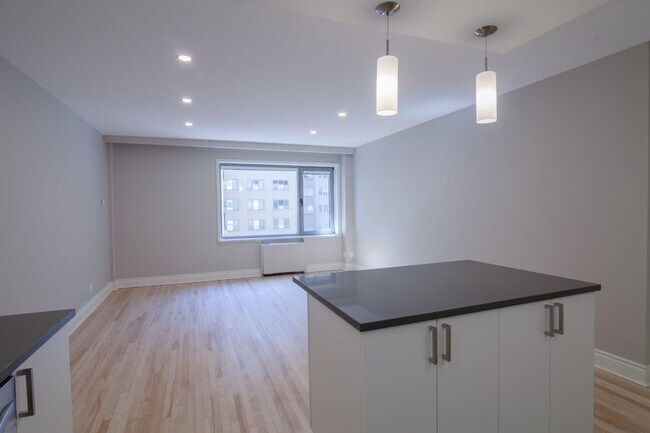 Photo - 3468 Rue Drummond Unit 404