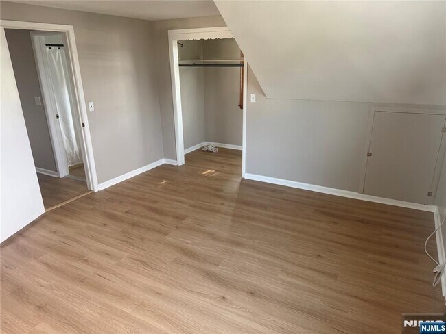 Photo - 135 11th Ave
