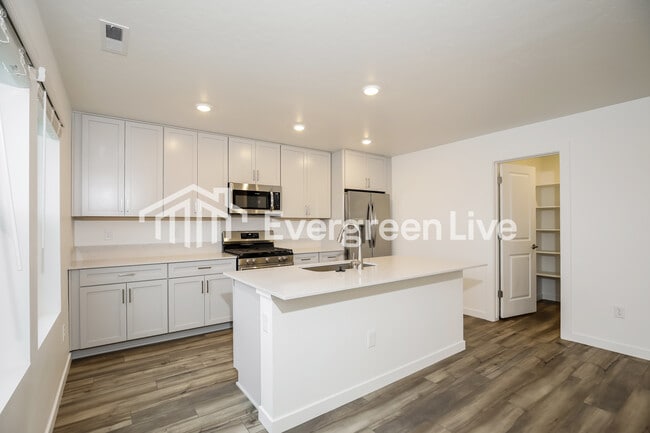 Photo - 15162 Nimbus Way