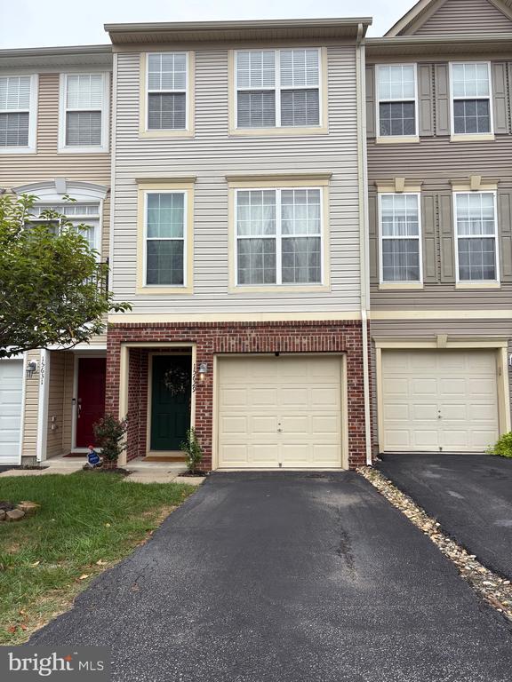 Building Photo - 15629 John Diskin Cir Rental