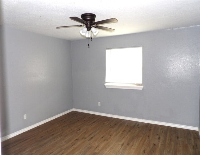 Photo - 6701 SW Beta Ave