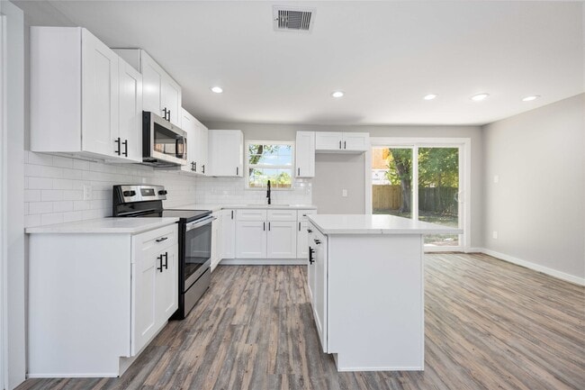 Photo - 3629 Corder St
