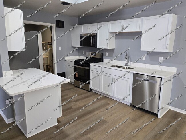 Photo - Updated 2 Bedroom Townhome